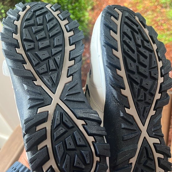 Mt Emey 9702-3V gray black and white support athletic shoes size 9 men's - Picture 3 of 8